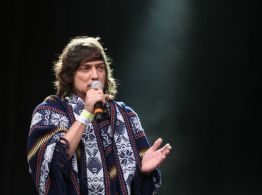 NASA usa canción de la banda mexicana Zoé para compartir imagen de Vía Láctea captada por Artemis II