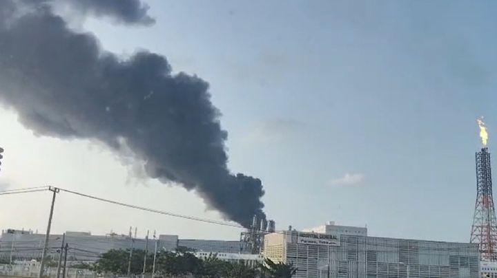 Pemex confirma incendio en la refinería de Dos Bocas (Videos)