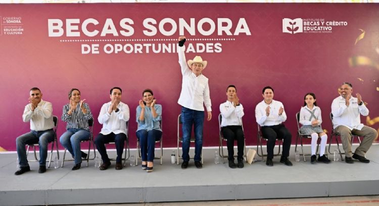 Disminuye en Sonora 13% la deserción escolar con programa de becas de Gobernador Durazo