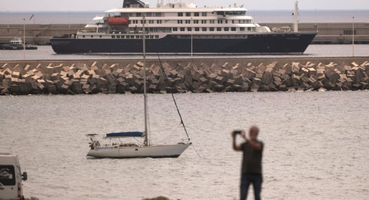España reporta nuevo caso de hantavirus mientras el brote del crucero llega a 11 infectados