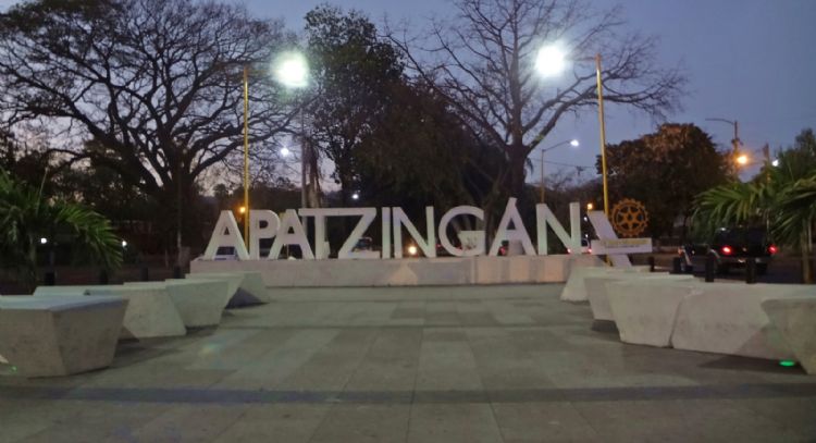 A una semana del desplazamiento masivo en Apatzingán, solamente se han censado a 10 familias