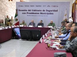 La extorsión, principal reclamo de alcaldes de Michoacán en reunión con García Harfuch