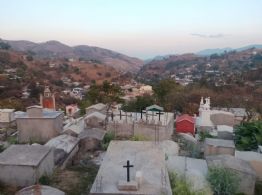 Habitantes de Huitzapula, Guerrero, denuncian ataques con armas de alto poder y bombas