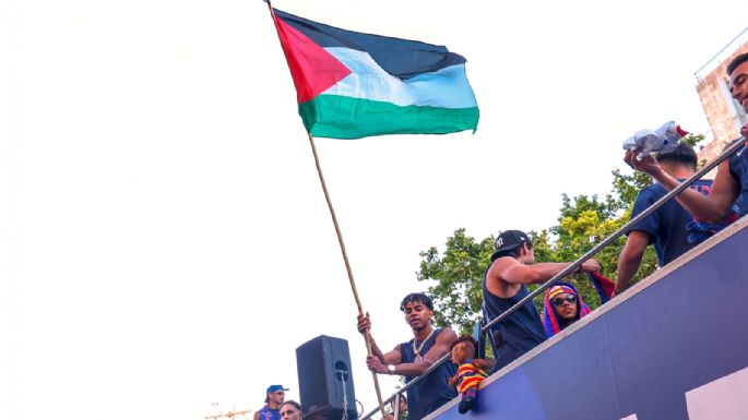 Ministro israelí critica a Lamine Yamal por agitar bandera palestina en celebración del Barcelona
