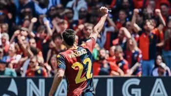Johan Vásquez anotó gol en la derrota 2-1 del Milan vs. Genoa (Video)