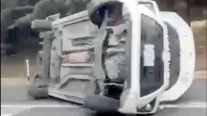 Caos vial en la Cuernavaca-México por accidentes y lluvia (Video)