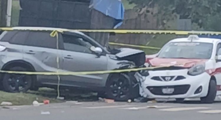 Camioneta embiste puesto de hot dogs en fiesta de Naolinco, Veracruz; al menos dos muertos