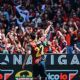 Johan Vásquez anotó gol en la derrota 2-1 del Milan vs. Genoa (Video)