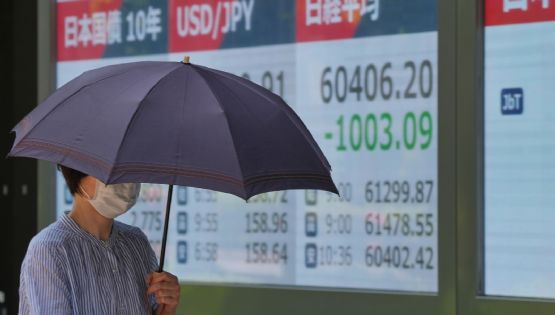 Caen las acciones y sube el petróleo tras advertencia de Trump a Irán: "El tiempo se acaba"