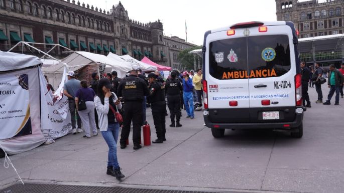 Flamazo en plantón de la UPREZ en el Zócalo; tres mujeres lesionadas
