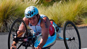 El excampeón de automovilismo y paralímpico Alex Zanardi murió a los 59 años