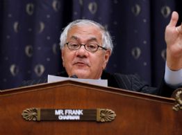 Muere Barney Frank, congresista liberal y pionero de los derechos LGBT; tenía 86 años