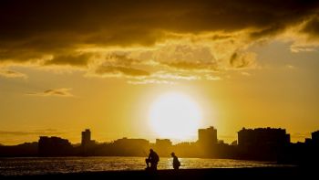 Cuba: la cuenta regresiva para el colapso