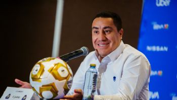 Todos nuestros partidos han sido como una final: Efraín Juárez