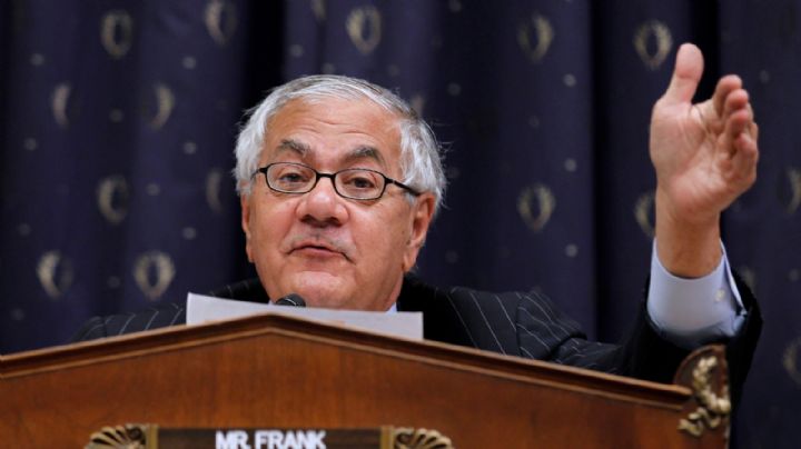 Muere Barney Frank, congresista liberal y pionero de los derechos LGBT; tenía 86 años