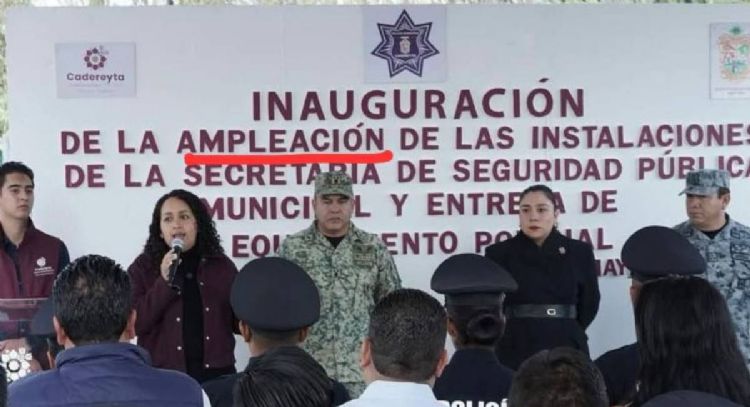 Alcaldesa de Cadereyta acusa “clasismo” tras ser criticada por pifia ortográfica en acto oficial