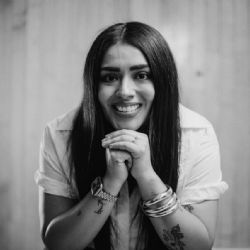 Majo Cornejo y la música como raíz itinerante