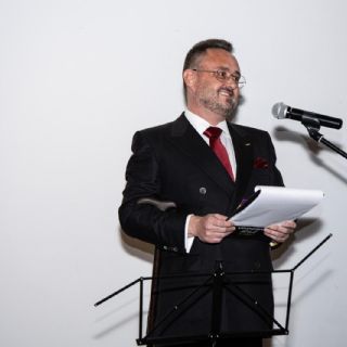 Con libros, la Casa de México en Bulgaria busca cambiar la imagen nacional