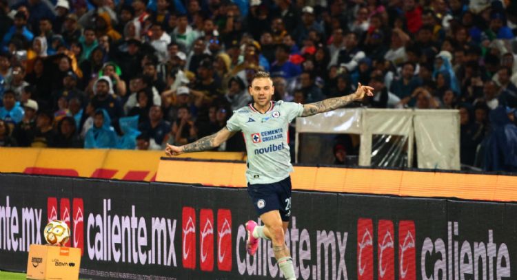 Cruz Azul remonta para vencer a Pumas y conquistar su décimo título en la Liga MX (Video)