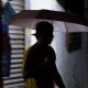 Onda tropical 2 y un nuevo frente frío azotarán con más lluvias fuertes de lunes a jueves
