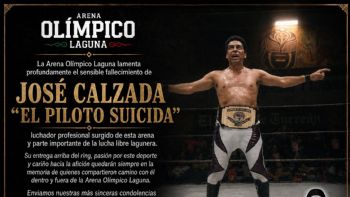 Muere el luchador “Piloto Suicida” tras desnucarse por mala caída en plena función (Video)