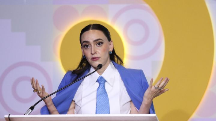 Altagracia Gómez promete reducir tiempo de inversión en México; promociona polos de desarrollo