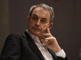 Incautan caja fuerte de Zapatero, expresidente español acusado de tráfico de influencias