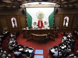 Congreso de Michoacán denunciará al Movimiento del Sombrero por protesta en el Palacio Legislativo