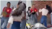 Foto ilustrativa de la nota titulada: Cesan a titular de Protección Civil de Tlaltizapán tras golpear y someter a una mujer