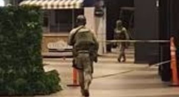 Ataques armados dejan tres personas asesinadas en plaza comercial en Culiacán (Videos)