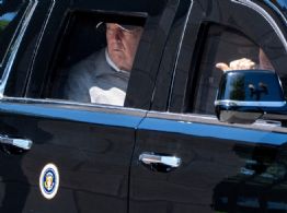 Trump encabezará feria por aniversario 250 de EU, luego que artistas decidieran no participar