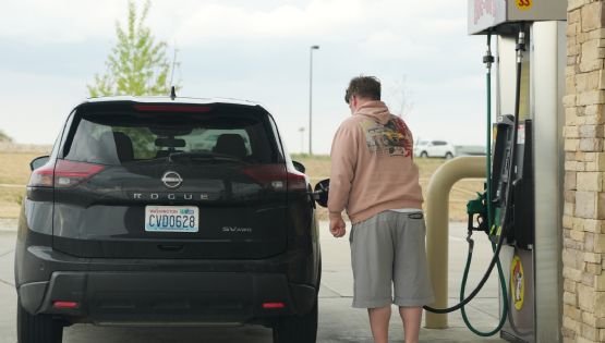 La gasolina en EU cuesta 50 por ciento más que antes de la guerra con Irán