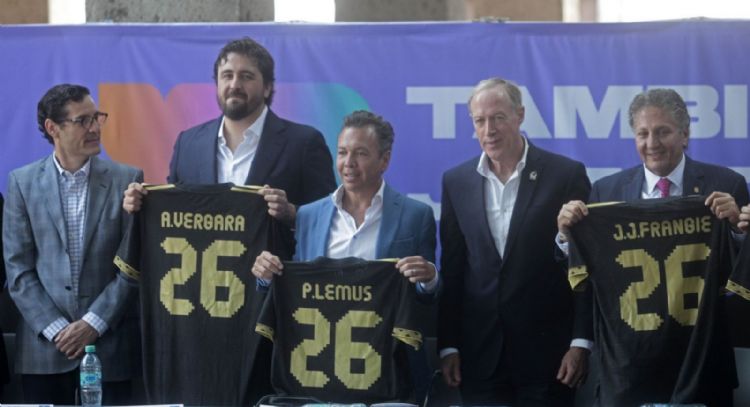 Amaury Vergara llama a disidencia y pide a jugadores de Chivas no reportar con el Tri
