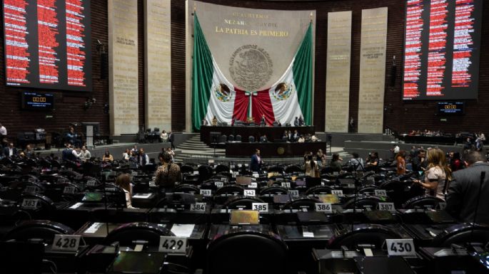 Aseguradoras y hospitales privados frenan reforma que los regulaba