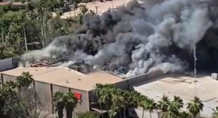 Suman cinco muertos y 46 heridos por incendio en Plaza Fiesta Las Palmas en Los Mochis