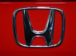 Honda retira más de 880 mil autos por problema en componentes de suspensión trasera