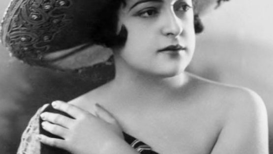 Mimí Derba, la vedette que inventó el cine mexicano