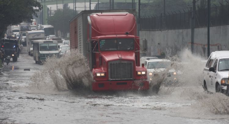 Noche de viernes en alerta por lluvias y granizo en estas alcaldías de la CDMX