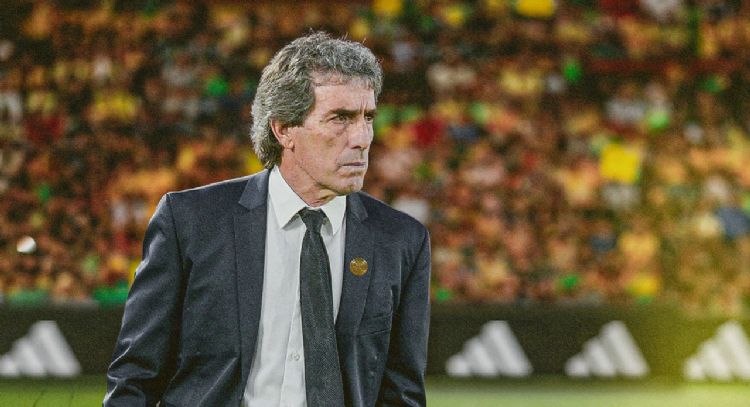 América nombra al uruguayo Guillermo Almada como nuevo director técnico