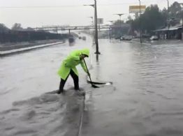 Lluvias colapsan calzada Ignacio Zaragoza; afectan servicios de Metro y Cablebús