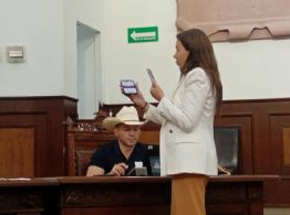 Congreso de Coahuila detiene sesión por presencia de diputado suspendido: "No había condiciones"